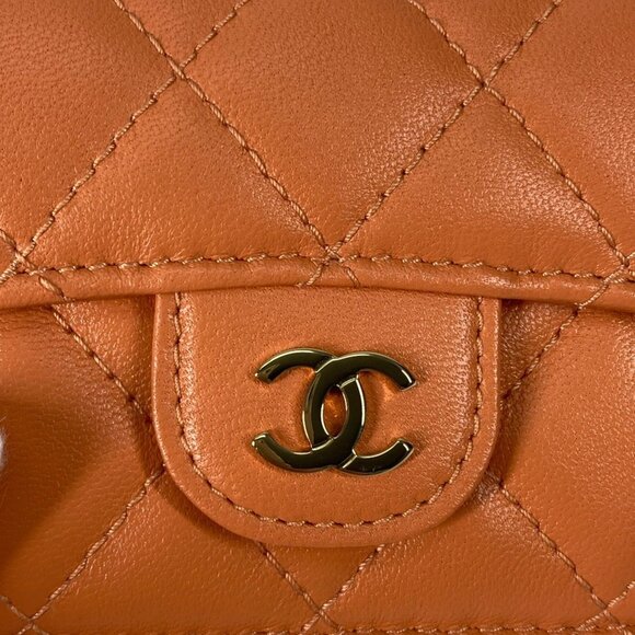 CHANEL Orange Wallet - Picture 11 of 16